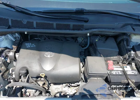 2019 Toyota Sienna Xle 7 Passenger из США, поврежденный, VIN 5TDDZ3DC2KS210385